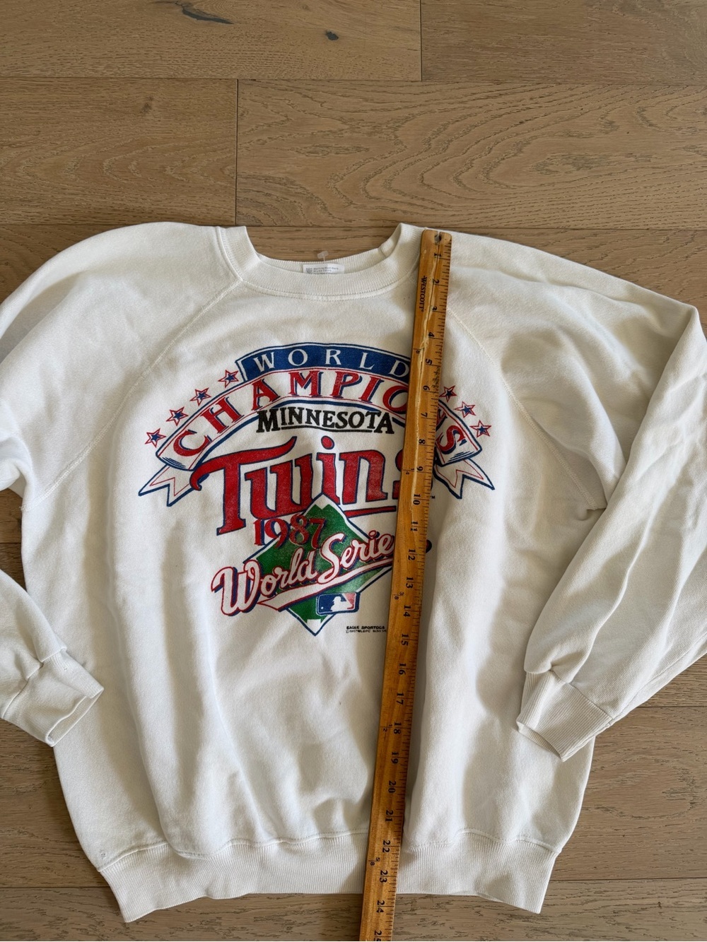 Vintage 1987 Minnesota Twins World Series Champions Hanes XL - Picture 3 of 6